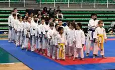 El Club de Karate Jaraíz logra 28 medallas en la final provincial de los Juegos Deportivos Extremeños