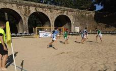 28 equipos participan en el Campeonato de Extremadura de Fútbol Playa