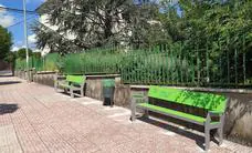 El Ayuntamiento instala bancos en homenaje a las jaraiceñas