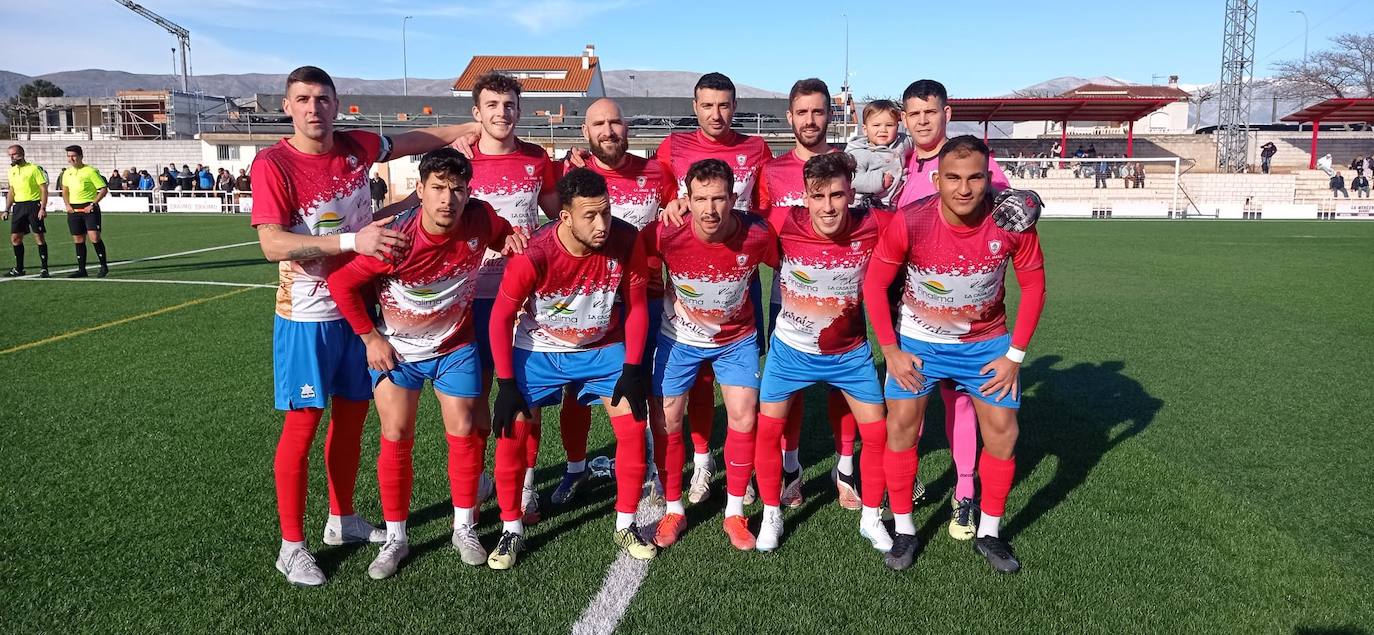 El Jaraíz gana por 2-0 al Talayuela, en el derbi comarcal