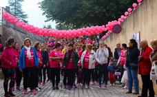 Jerez se viste de rosa y se vuelca en la II Marcha contra el cáncer