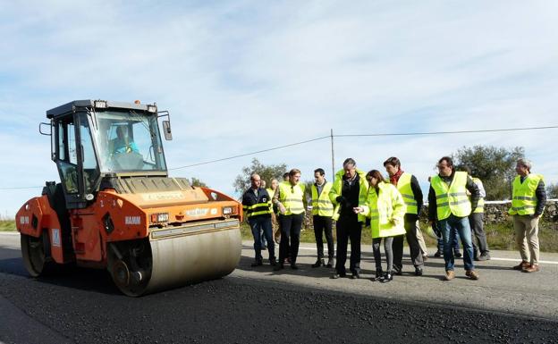 Primera prueba en Extremadura con árido siderúrgico del Grupo Gallardo Balboa en la n-435