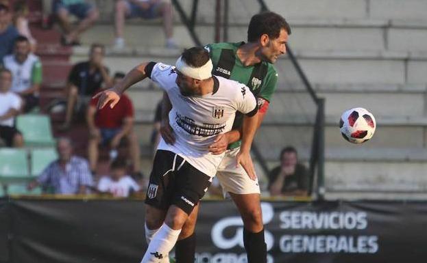El Jerez se reinventa para volver al playoff