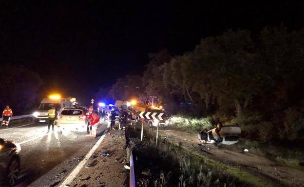 Mueren dos hombres en una colisión frontal cerca de Jerez de los Caballeros