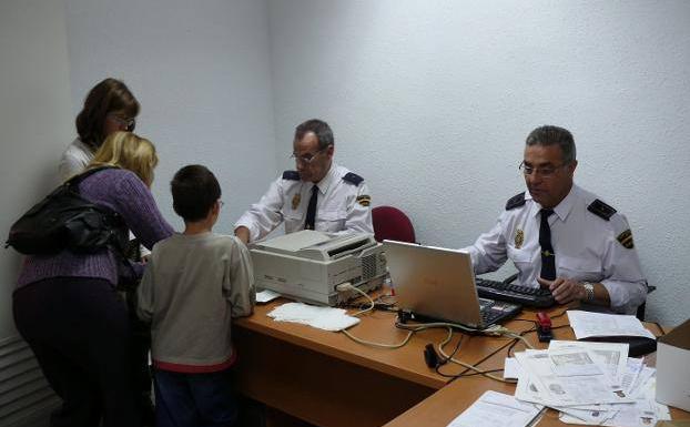 El equipo de la Policía Nacional para la renovación del DNI estará en Jerez del 11 al 15 de febrero