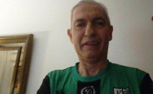 «Recuerdo cómo la numerosa afición nos seguía con sus vehículos a todos los pueblos»