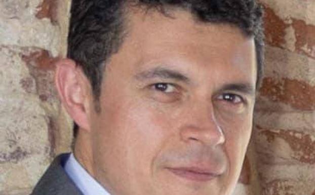 Jesús Manuel Méndez Bravo, distinguido con el premio 'Caballero Cofrade' 2019