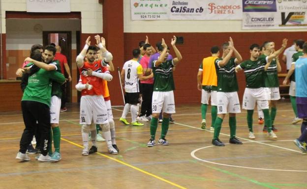 El Jerez Futsal consigue una gran victoria, 4-3, ante el Peligros