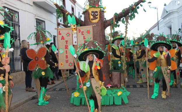 El 'Concurso de comparsas y disfraces para el desfile del Carnaval 2019' repartirá más de 2000 euros en premios