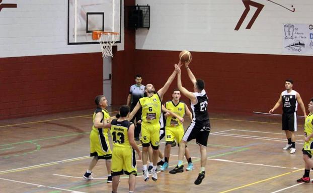 El Xerixia gana al Monesterio y suma motivación para la recta final de la liga regular