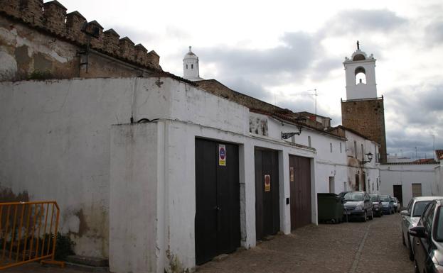 El derribo de las casas para recuperar el lienzo de muralla de La Alcazaba es inminente