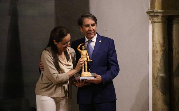 Jerez otorga a Feliciano Correa la 'Medalla de Jerezano Ilustre' por su afán de poner en valor la historia del municipio