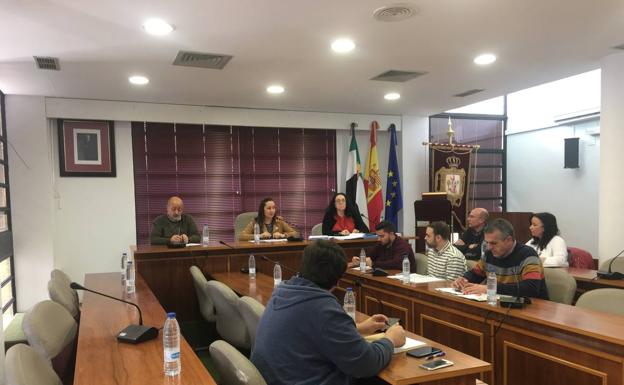 El pleno aprueba la modificación presupuestaria para la realización del Centro de Día