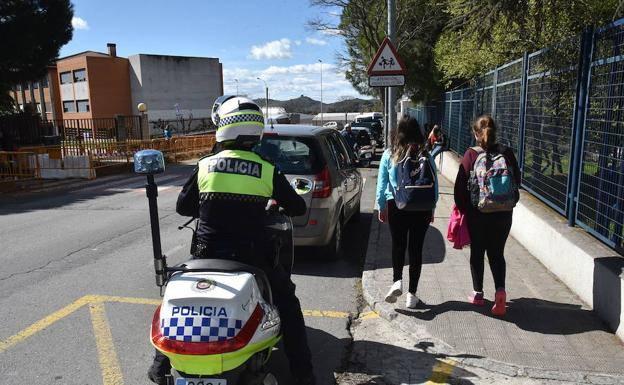 Piden subvenciones para adquirir chalecos antibalas para los policías locales