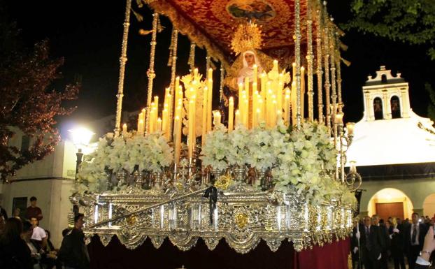 La Semana Santa Jerezana despliega su profundo arraigo y vivencia en sus horas más intensas
