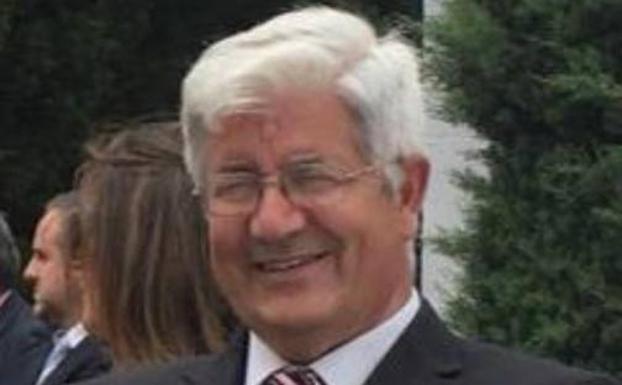 Fallece Amalio Venegas, quien fuera un profesor querido y director del Instituto 'Ramón Carande'