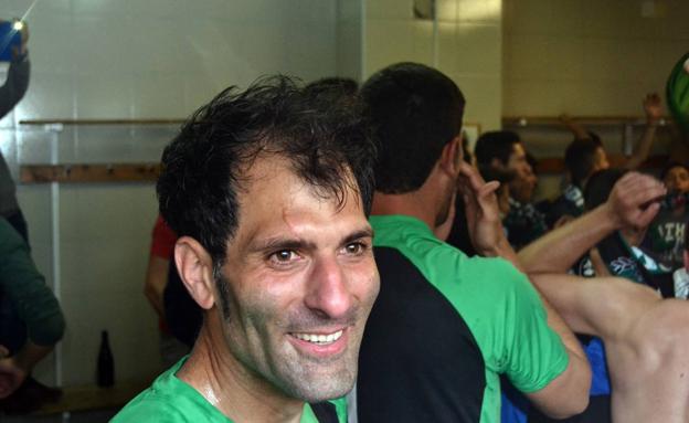 «He intentado siempre ser un buen capitán, ser un referente para los compañeros y los aficionados»