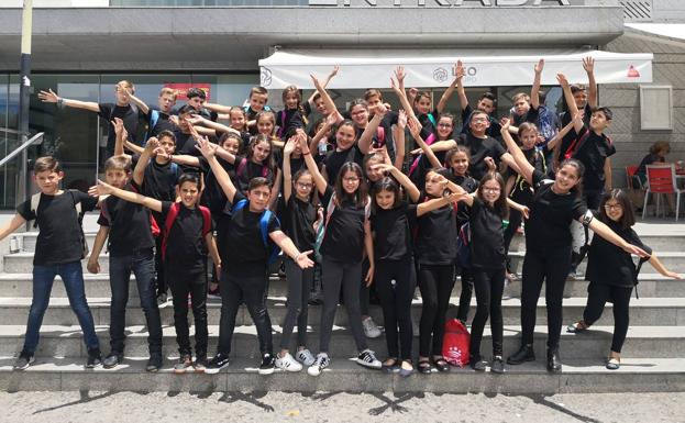 Alumnos del Colegio El Rodeo participan en Sevilla en el gran concierto del proyecto Coralson