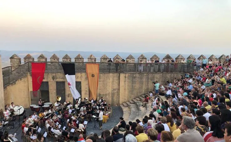 La Asociación Musical Jerez pone el broche final al XVI Festival Templario