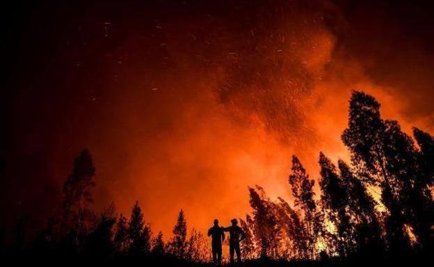 Humo y olor a quemado en varios puntos de Extremadura, entre ellos Jerez, por un gran incendio en Portugal