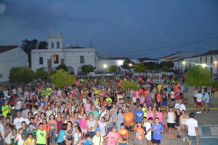 Burguillos celebra este jueves su V 'Ruta nocturna Vuelta al Castillo con la Luna'