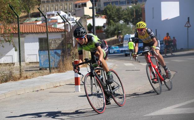 Jerez continúa apostando por el ciclismo con la 3ª prueba del Gran Premio Diputación de Badajoz 'Copa Escuelas de ciclismo en carretera'