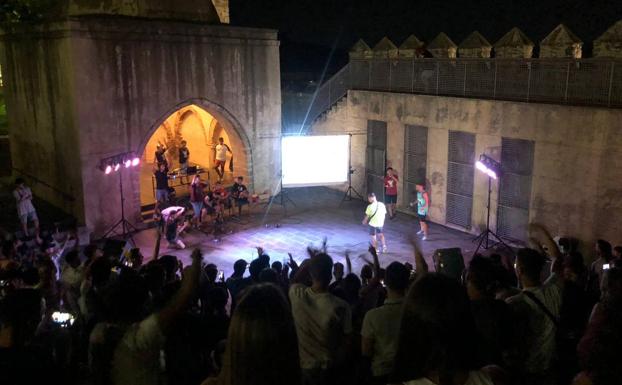 El Freestyle llenó La Alcazaba de ingenio, improvisación y música