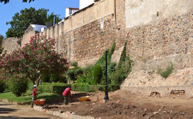 El Ayuntamiento suspende el contrato de las obras de remodelación del parque de Santa Lucía