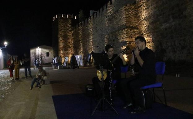 El magnífico patrimonio cultural y artístico de Jerez de los Caballeros ilumina su Noche en Blanco