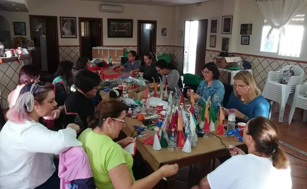La Archicofradía del Santísimo organiza este sábado, 7 de diciembre, su II 'Mercadillo Solidario Navideño'