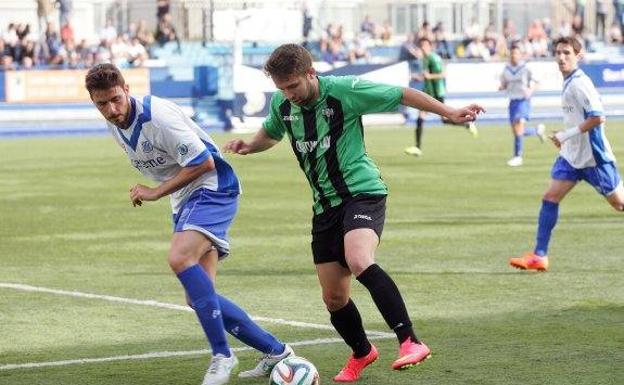 El Jerez tira de solvencia para derrotar a la UP Plasencia