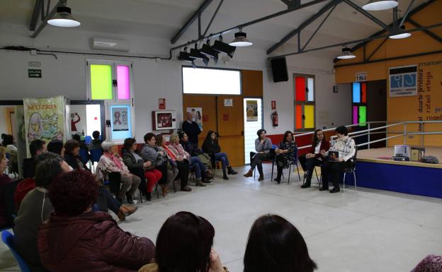 Jerez da comienzo a las actividades programadas con motivo del Día Internacional de la Mujer