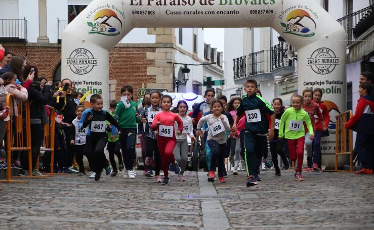 Jerez acoge la décima edición de la 'Carrera y Caminata Solidaria'