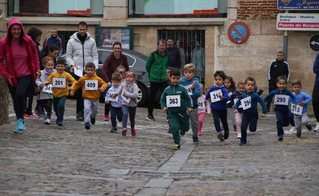 La X 'Carrera y Caminata Solidaria' vuelve a demostrar la solidaridad de Jerez