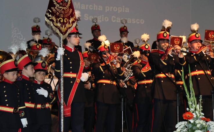 Emotivo acto de la OJE y de su Agrupación 'Maestro Sousa' con la presentación de un nuevo uniforme en el 35º aniversario de su Hogar