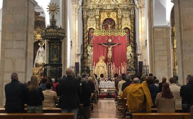 La Archicofradía del Santísimo Sacramento inicia su solemne Quinario