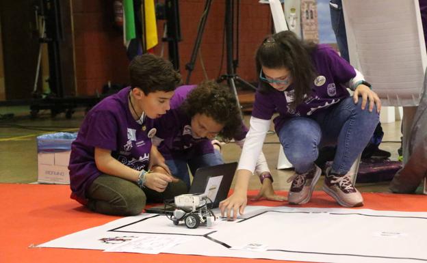 Jerez acoge la II Liga de Robótica de Extremadura 'Robo-Reto'