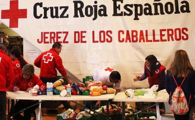 Ondupack dona 10.000 cajas para repartir alimentos y productos sanitarios entre las familias necesitadas