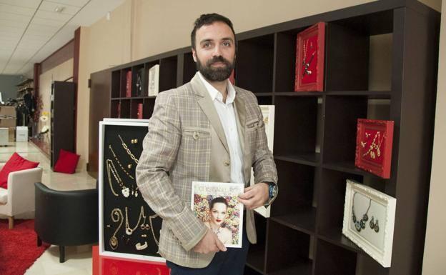 «Debemos pensar en cómo reindustrializar nuestra economía»