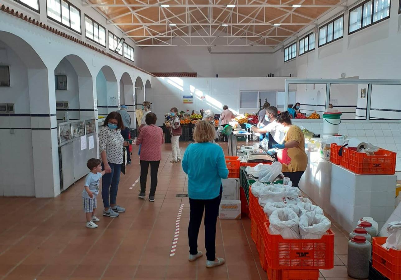 El mercadillo se reanuda este miércoles con las medidas de seguridad y limitación de aforo establecidas