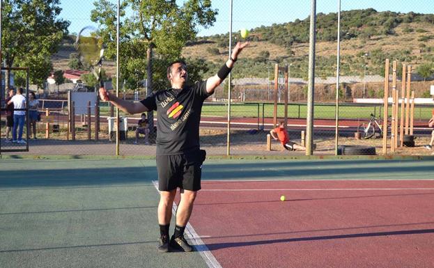 Abierto el plazo de inscripción para los torneos estivales de tenis y pádel