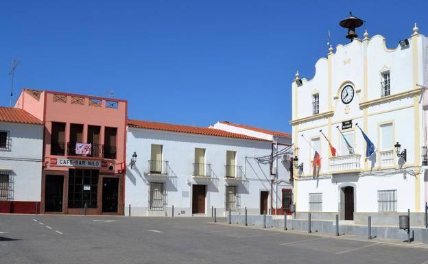 El brote de covid-19 en La Morera hace que Sanidad limite aforos y reuniones