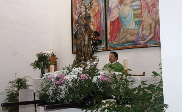 Brovales celebra la festividad de su patrona con una misa en su honor este martes