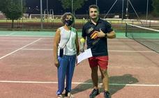 Francisco Labrador gana el Torneo de verano de Tenis en Jerez de los Caballeros