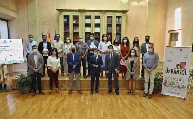 Ocho municipios, entre ellos Jerez, los primeros de la provincia en suscribir el Pacto de las Alcaldías para el Clima y la Energía