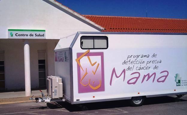 La unidad móvil para la realización de mamografías se ubicará en el recinto ferial