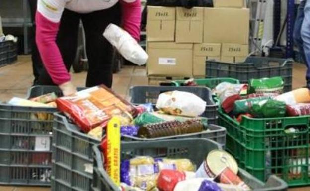 Cáritas llama a la solidaridad con la tradicional 'Campaña del kilo'