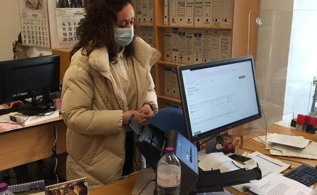 El PSOE y la concejala no adscrita registran la moción de censura para «revertir la actual situación de inestabilidad política»