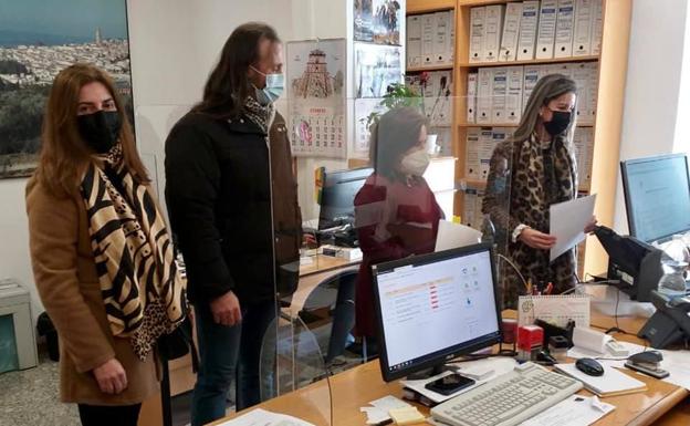 PP, Ciudadanos y Unidas por Jerez piden al equipo de gobierno una consulta popular sobre el proyecto de Centro de Día