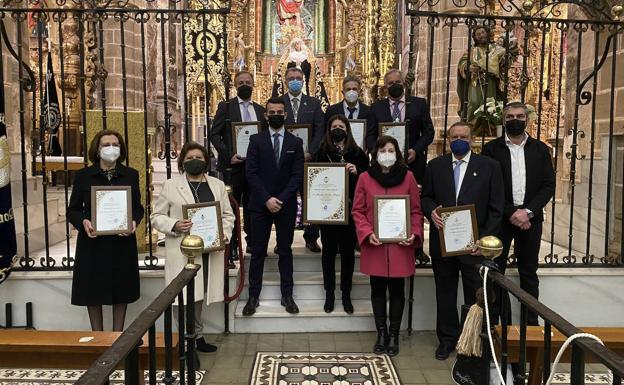 La entrega y el compromiso hacia la Semana Santa jerezana, protagonistas de los premios 'Caballero Cofrade' y 'Cruz de Guía'